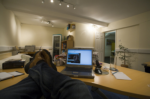 278547410_971f580a1f Unproductive feet on desk