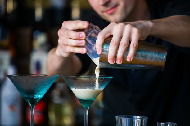 bartender bartender