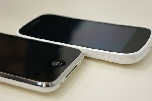 iphone-android-phone iPhone and Android phone