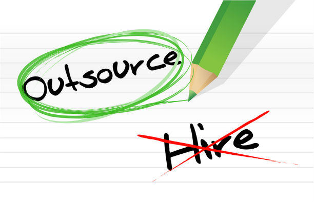 outsourcing%20%C2%A9%20alexmillos%20-%20Fotolia outsourcing