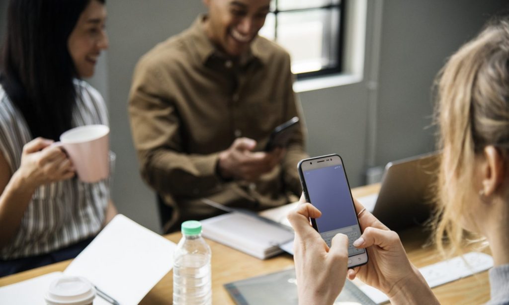 social media distractions
